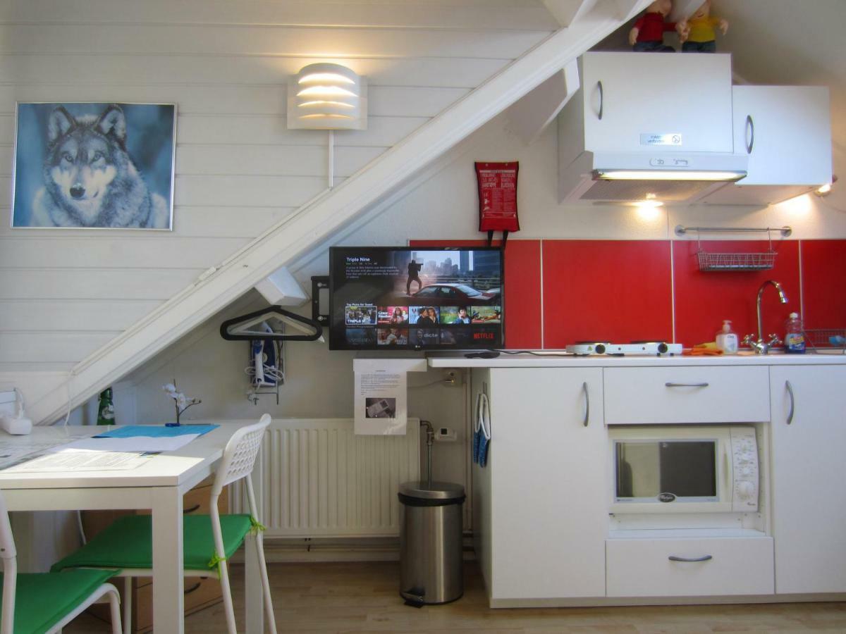 Enschede Guest Rooms Exterior photo
